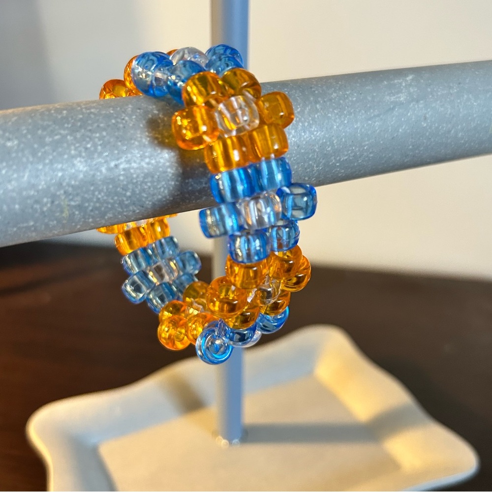 flower kandi cuff
